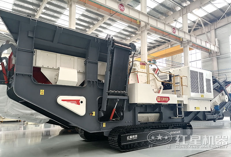 履帶移動制砂機(jī)，濕地、爬坡無障礙